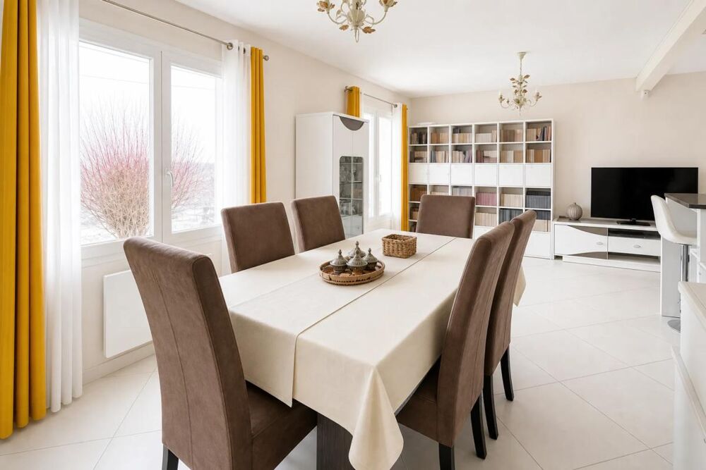 Maison de 6 pièces de 137 m² avec piscine à Les Bordes