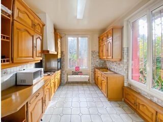  Maison à vendre 8 pièces 263 m²