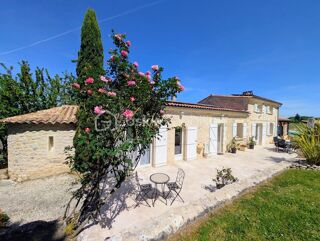  Maison � vendre 7 pi�ces 215 m�