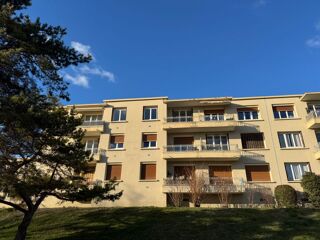  Appartement à louer 2 pièces 42 m²
