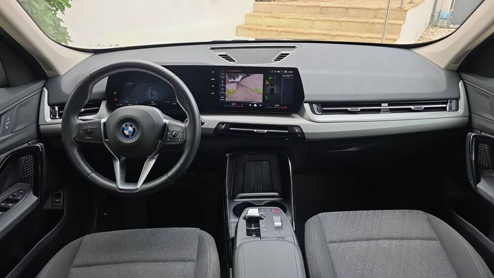 iX1 xDrive 30 313 Business Design - Automatique 2025 occasion 17000 La Rochelle