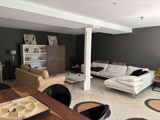  Maison à vendre 8 pièces 325 m²