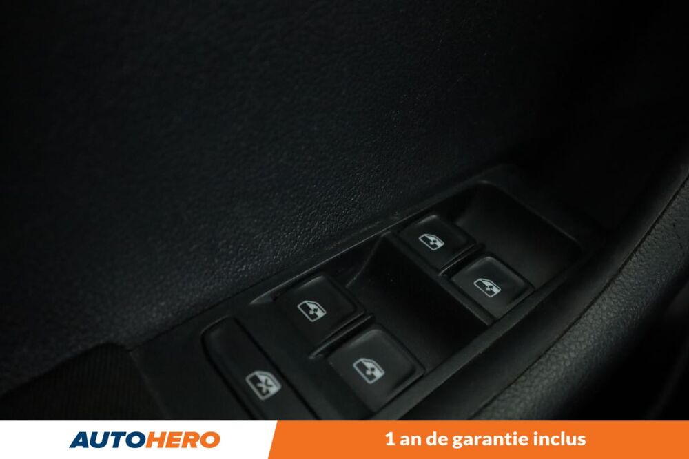 Fabia 1.0 MPI Drive 60 ch 2018 occasion 92130 Issy-les-Moulineaux
