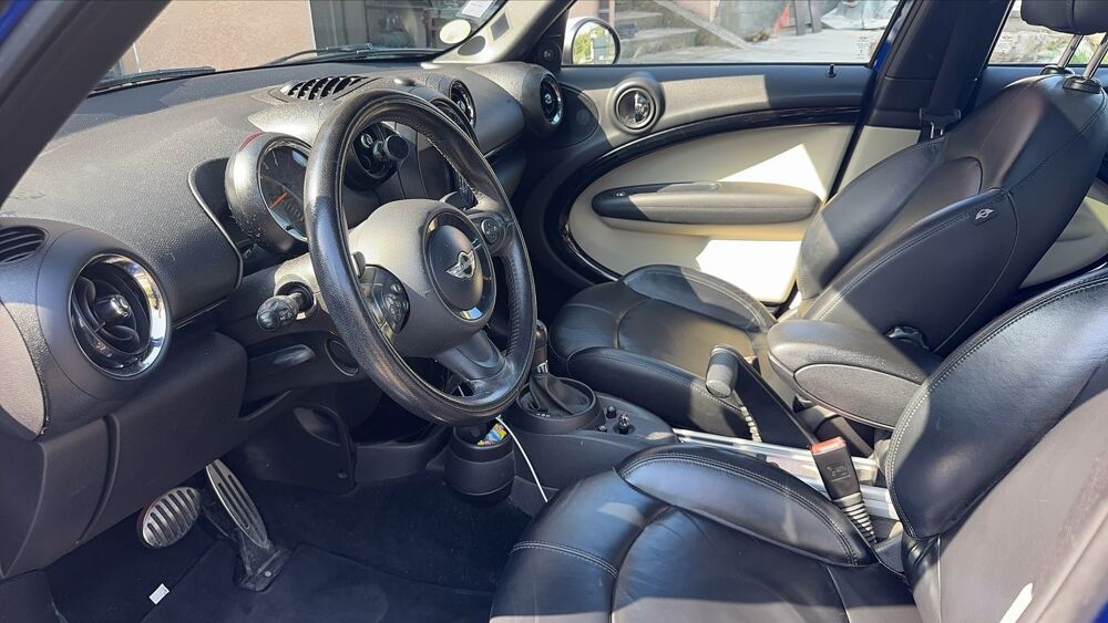 Countryman 2.0 Cooper SD 143 Steptronic6 N/A - Automatique Toit ouvrant 2015 occasion 69700 Loire Sur Rhone