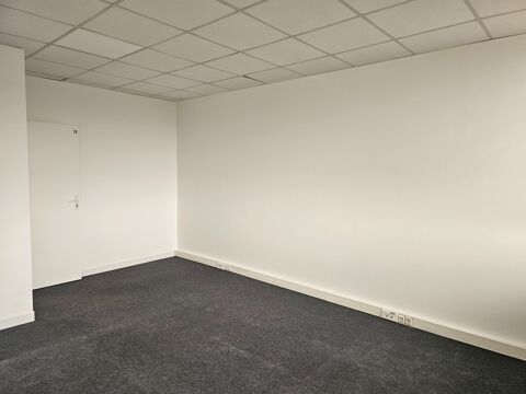   Bureau de 20 m2 à louer à Cergy Préfecture 