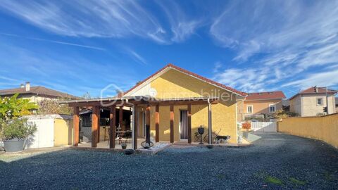   Maison 108m� + d�pendances Maison - 5 pi�ce(s) - 108 m�