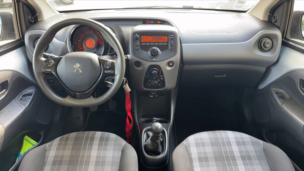 108 1.0 VTi 72 Active - 4 places Entretien constructeur 2019 occasion 73100 Aix Les Bains