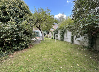  Maison  vendre 10 pices 197 m