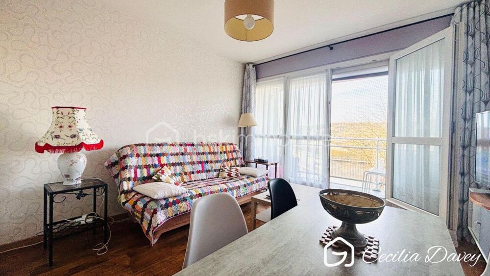 *** Nouveauté : Appartement 2 pièces traversant et lumineux, situé au coeur d'un secteur recherché de la ville de Sens ***