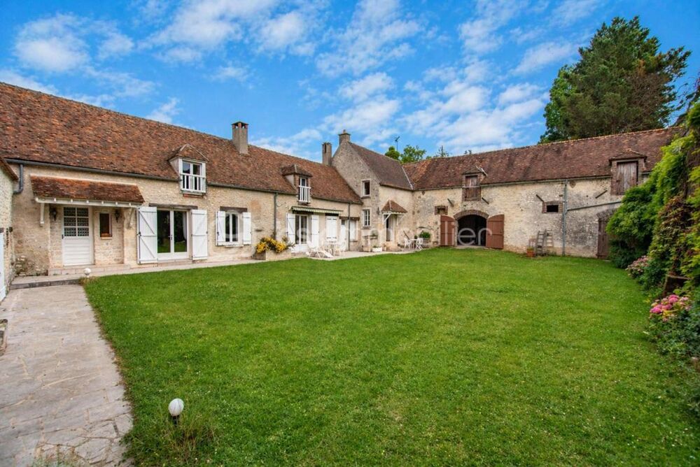 Corps de Ferme de Charme Proche de Nemours
