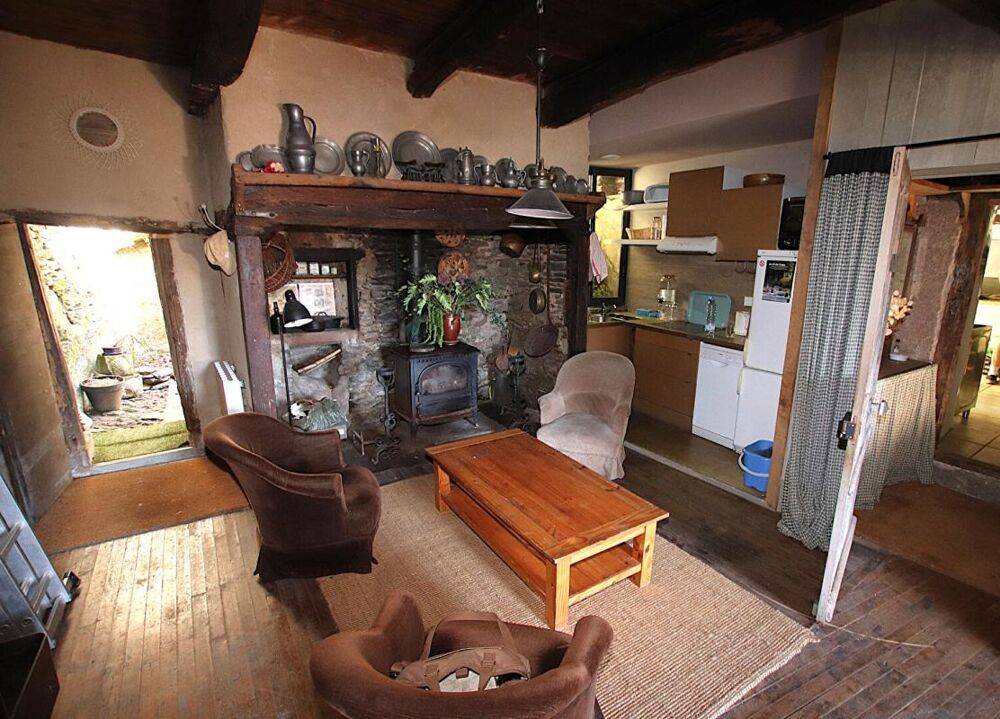 Vente Maison Maison de village avec vue exceptionnelle sur l'abbatiale de Conques - Gîte & fort potentiel commercial Conques en rouergue