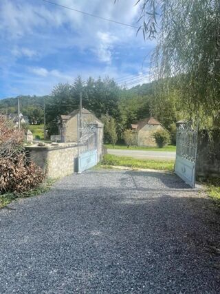  Maison  vendre 15 + pices 250 m