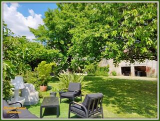  Proprit/chteau  vendre 10 pices 302 m