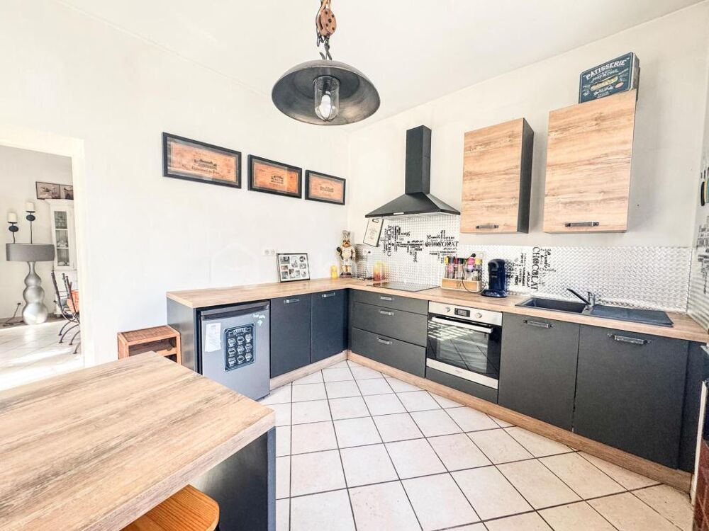 MAISON DE BOURG DE 74m2 AVEC DE 2 CHAMBRES