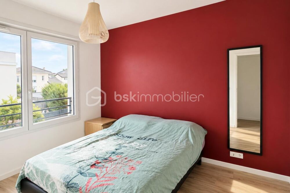 Vente Maison Maison familiale récente 5 pièces – 3 chambres – Villepreux Villepreux