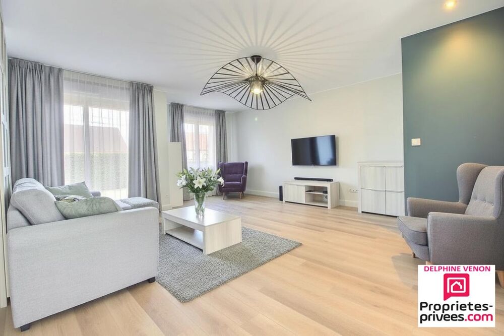 Exclusivité - Maison de plain pied classe énergie C avec 4 chambres , combles aménageables et garage sur un terrain de 1000 m² à