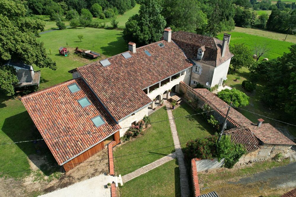 Maison Jaure 13 pièce(s) 380 m2