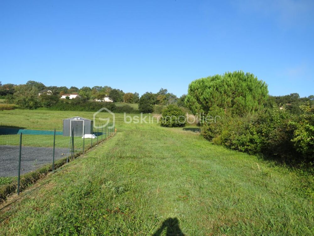Vente Terrain Terrain constructible de 2150 m² environ au calme avec vue dominante Garlin