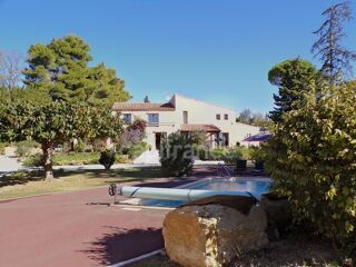  Villa à vendre 8 pièces 341 m²