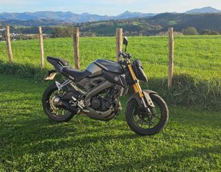 YAMAHA 2016 occasion 64310 Saint Pee Sur Nivelle