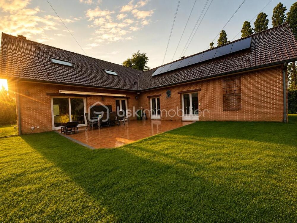 Pavillon semi plain-pied 5 chambres grand terrain