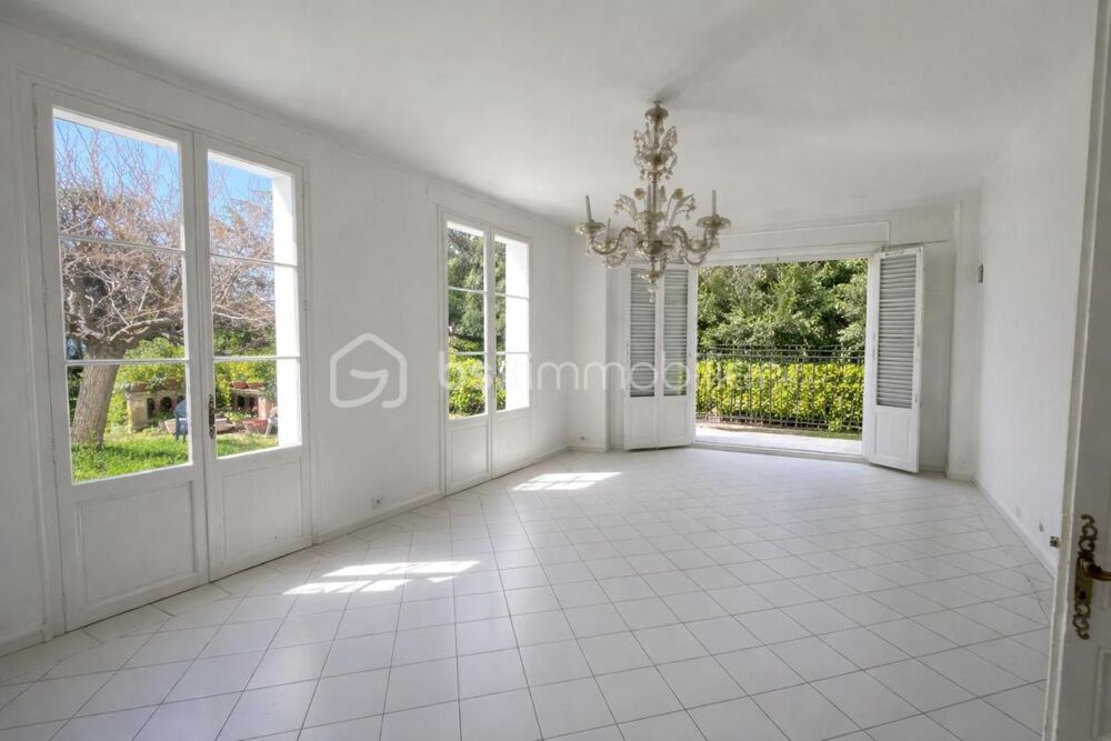 � vendre  Propri�t�/ch�teau Saint-Rapha�l (83700)