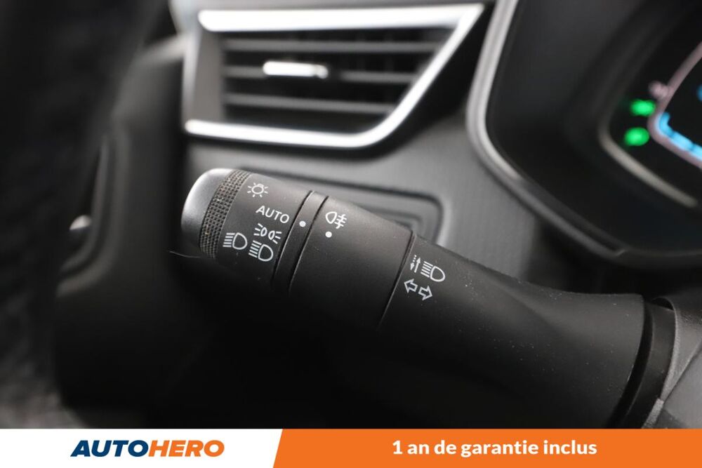 Clio 1.6 E-Tech Business 140 ch 2022 occasion 92130 Issy-les-Moulineaux