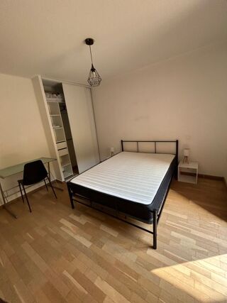  Appartement à louer 3 pièces 62 m²