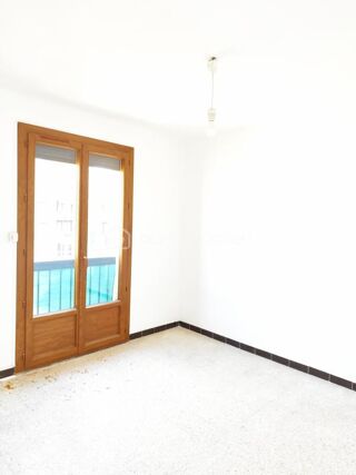  Appartement � vendre 5 pi�ces 77 m�