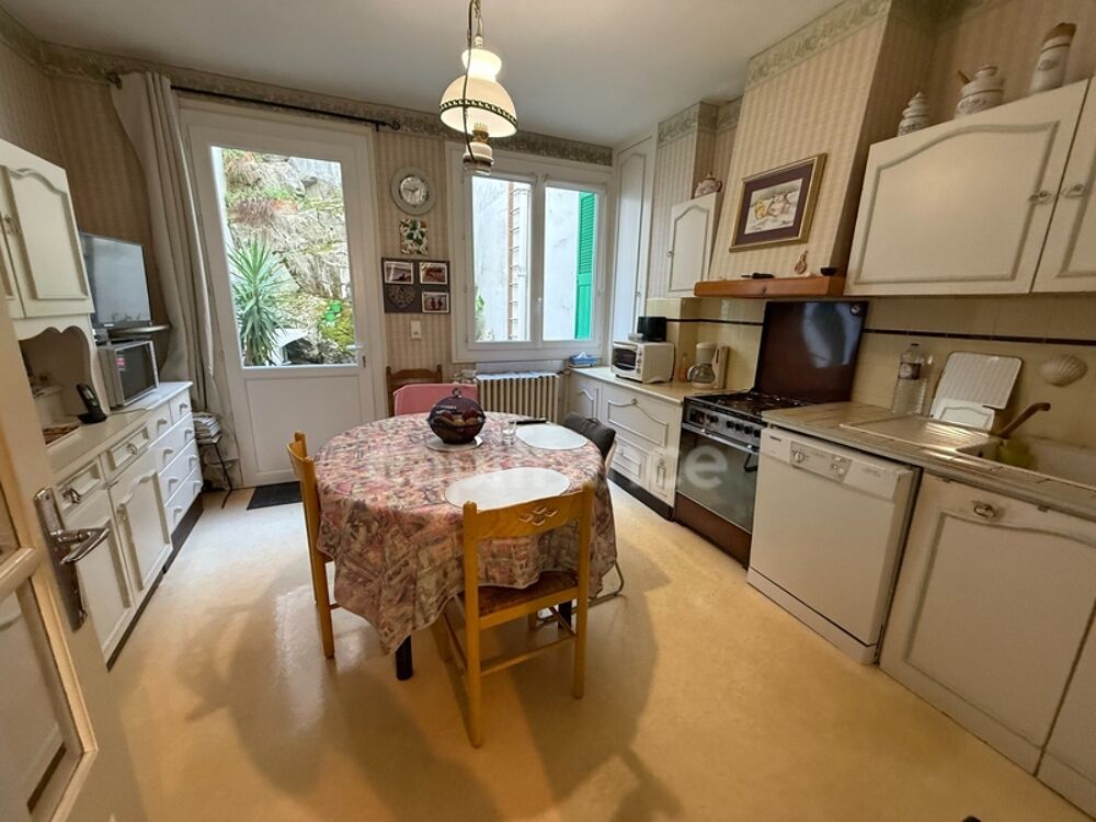 Vente Immeuble Immeuble mixte habitation & commerce – Emplacement stratégique Lourdes