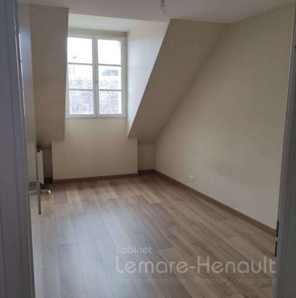 Bel appartement F3, coeur de ville avec parking
