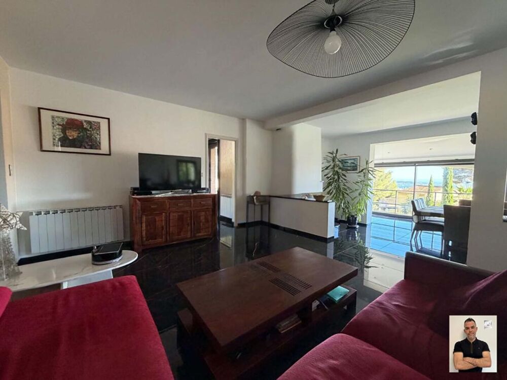 à vendre  Villa Toulon (83200)