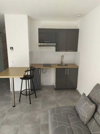  Appartement à louer 1 pièce 23 m²