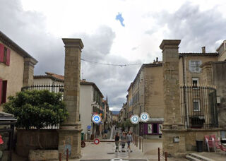  Immeuble � vendre 10 pi�ces 253 m�