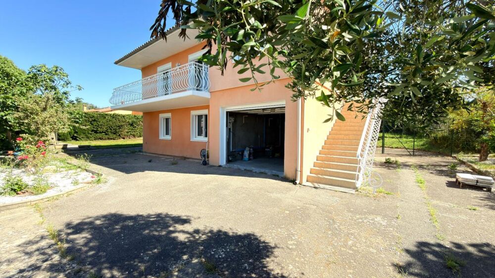 Belle villa indépendante 4chambres et garage proche Carcassonne sur terrain de 800m²
