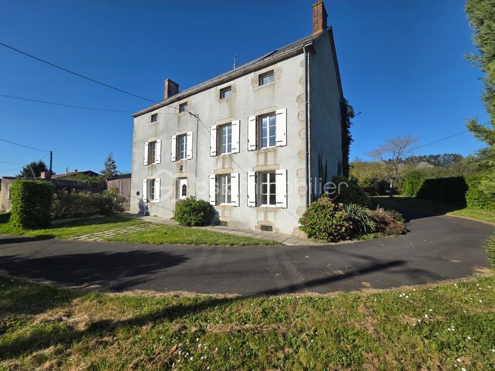 Maison 8 pièces 182m2