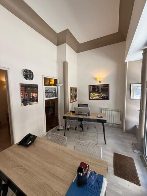Boutique &agrave; louer Paris 9 eme 1680 75009 Paris
