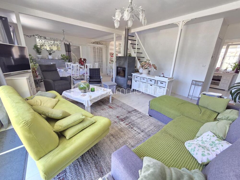 Vente Maison Magnifique Pavillon de plain pied de 149m² avec patio et dépendances à Avril sur Loire Avril sur loire