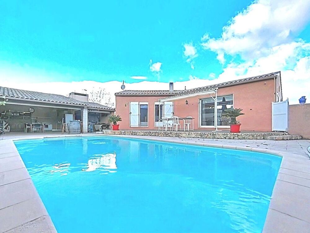 Maison Saint Nazaire D Aude 5 pièce(s), piscine, cuisine d'été, garage