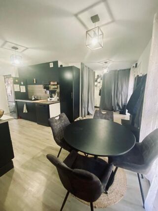  Appartement � vendre 3 pi�ces 83 m�
