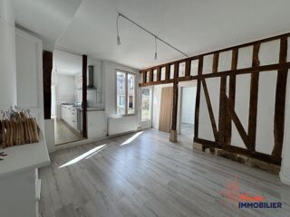  Maison à louer 9 pièces 190 m²