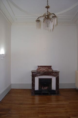  Appartement � louer 4 pi�ces 139 m�