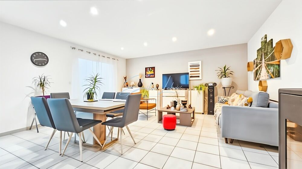 Querrien / NUE-PROPRIETE  Opportunité rare : maison récente 3 chambres, plain-pied avec jardin !