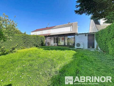   Maison de lotissement entretenue - 3 chambres - V�randa - Jardin - Garage - Sous-sol complet - Parking Maison - 5 pi�ce(s) - 100 m�
