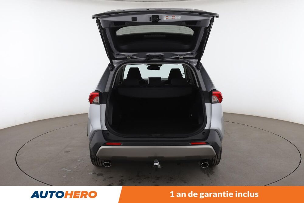 RAV 4 2.5 Hybride 2WD Dynamic 218 ch 2022 occasion 92130 Issy-les-Moulineaux
