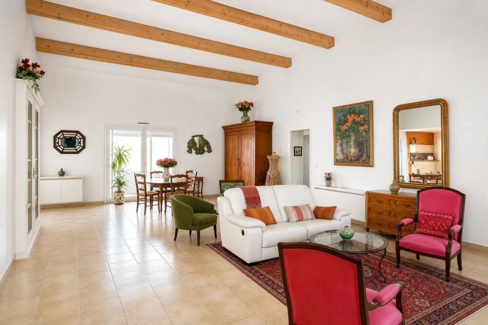 Maison 6 pièces 160 m² · à Tavernes · 160 m² · 470 000 €