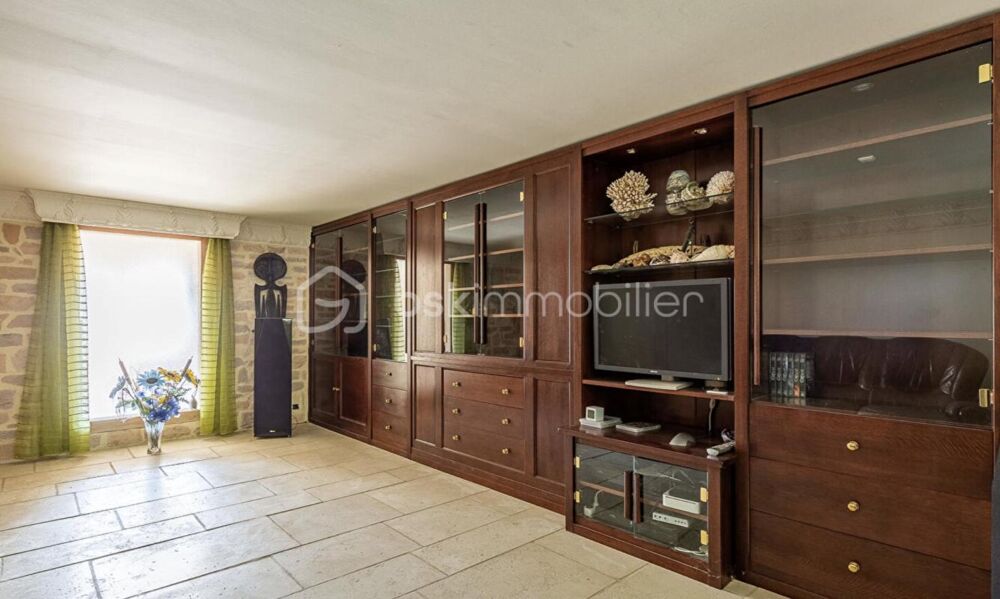 à vendre  Propriété/château Courcouronnes (91080)