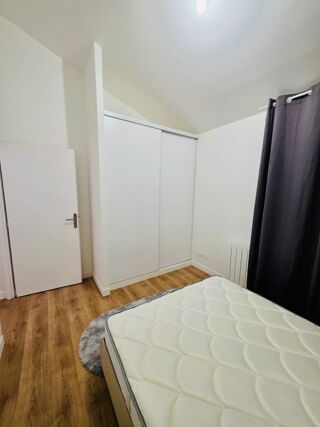  Appartement à louer 2 pièces 38 m²