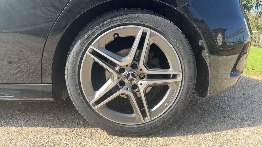 Classe A 180 d 116 AMG Line - Toit ouvrant 2019 occasion 24100 Bergerac