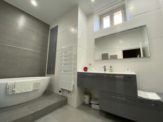  Appartement � vendre 5 pi�ces 162 m�
